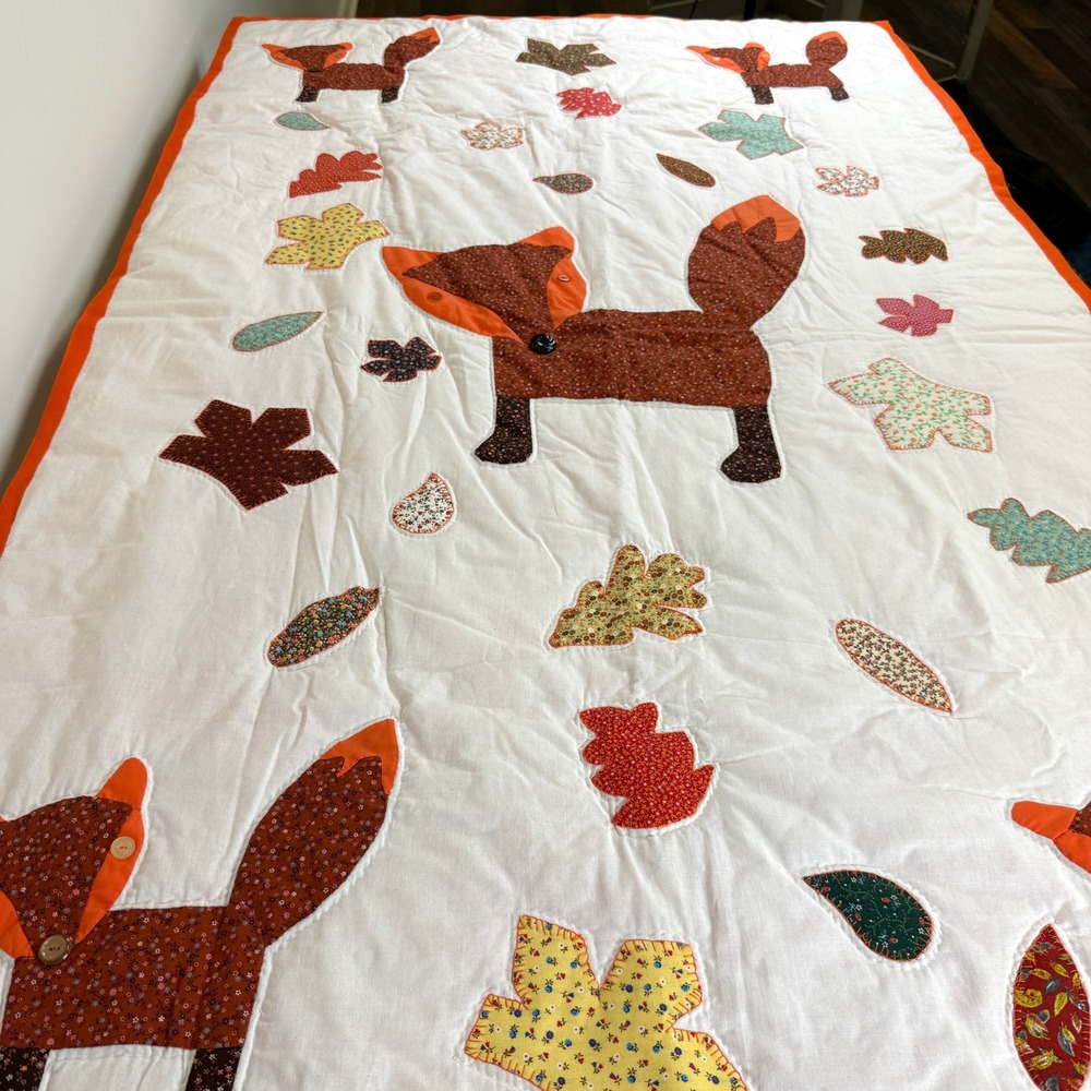 Handmade Fox Appliqué Quilt Throw Fall Farmhouse Nursery Woodland vintage New - Picture 4 of 10